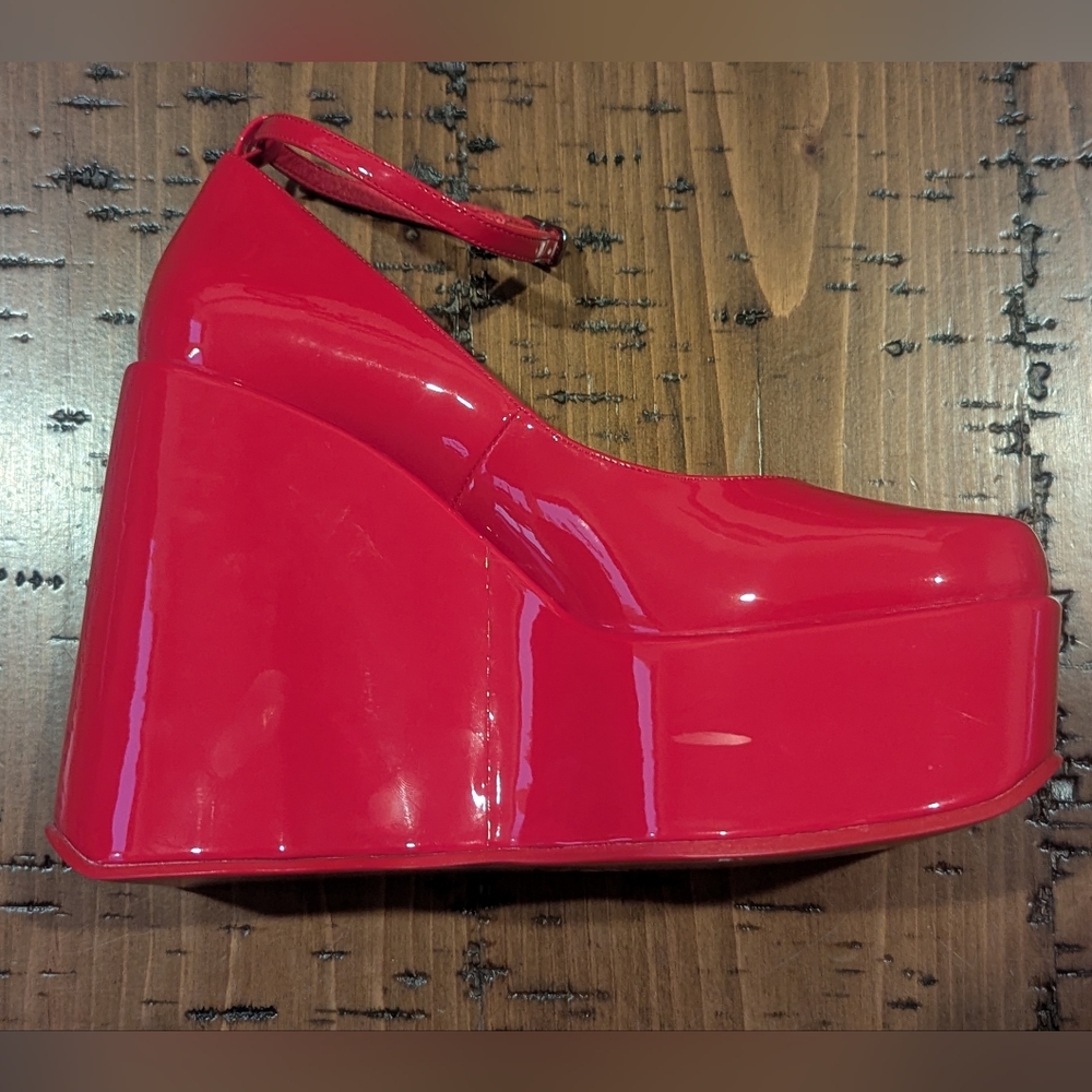 Jeffrey Campbell sz.7.5 Yazmin Wedge Platform Shoe In Red Patent - Picture 8 of 13